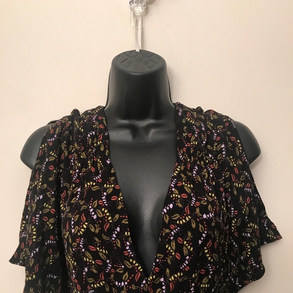 🔥FREE PEOPLE: BOHO Meet Virginia Mini ROMPER - Picture 4 of 8